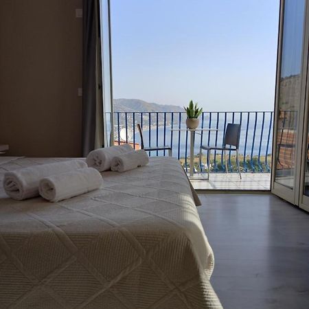 Athena Charming Rooms Taormina Luaran gambar