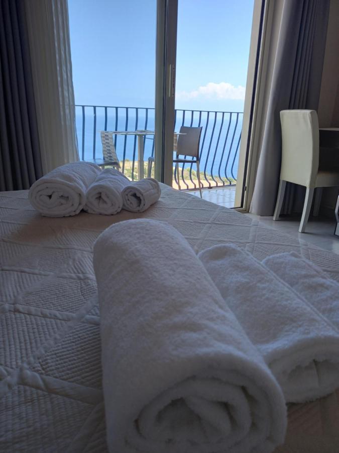 Athena Charming Rooms Taormina Luaran gambar