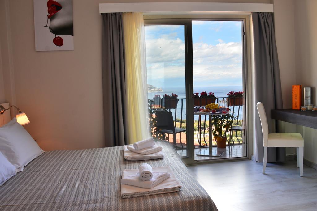 Athena Charming Rooms Taormina Luaran gambar