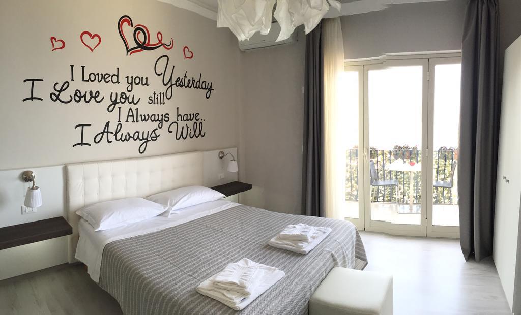 Athena Charming Rooms Taormina Luaran gambar